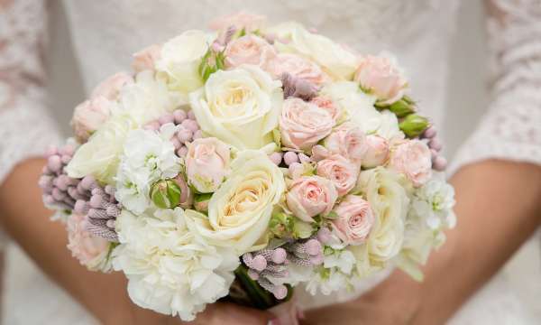 Bride holding a bouquet of flowers