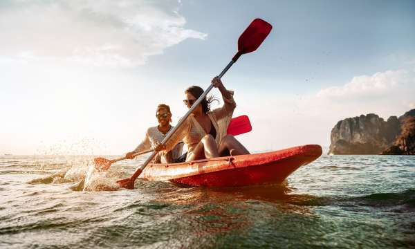 2 people kayaking