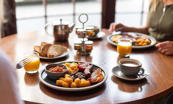 breakfast plate on table at 62 The Bank